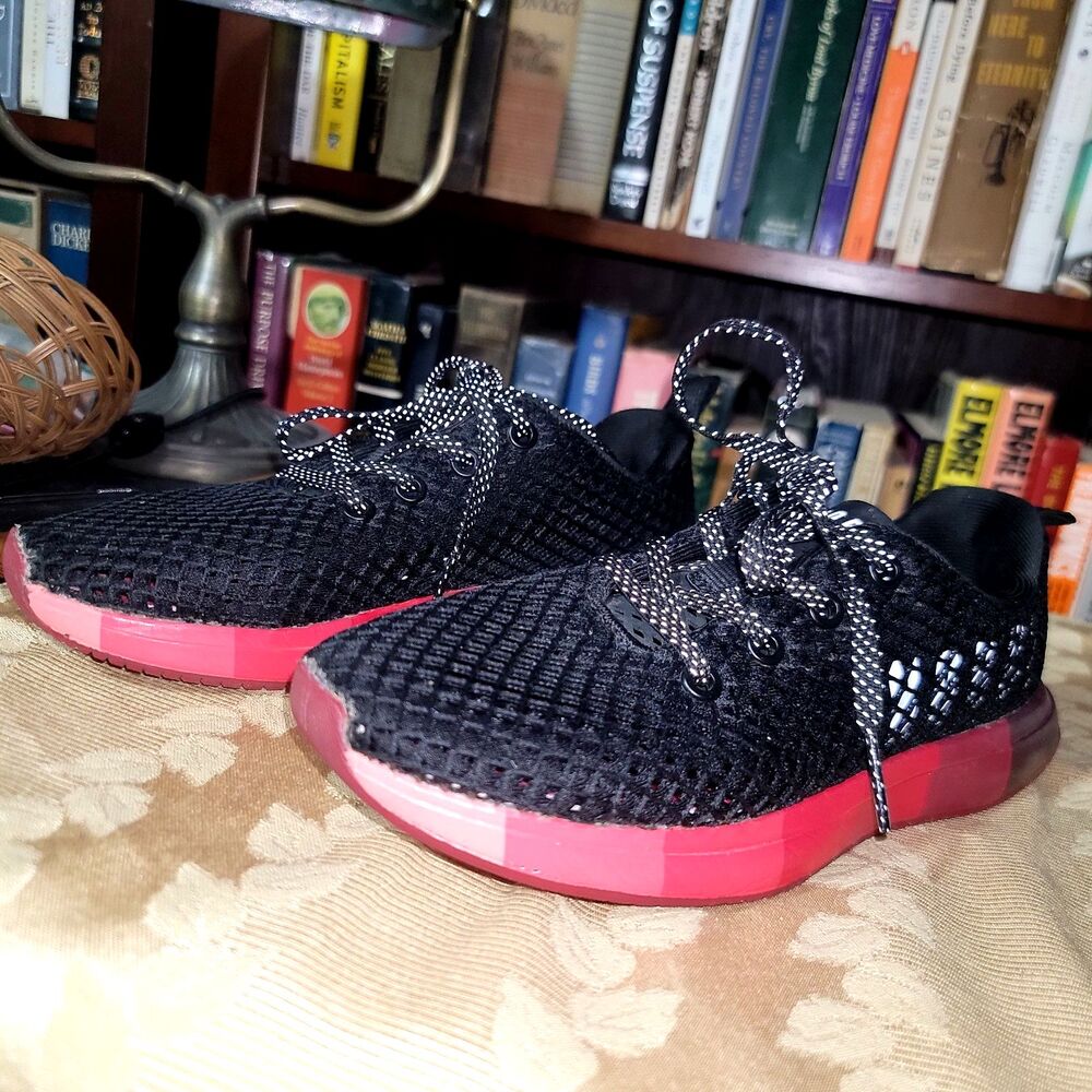 NOBULL Black Mesh Runner Womens size 6.5 Gradient Running Gym Fitness Sneakers